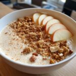 Apple Cinnamon Smoothie Bowl