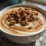 Cinnamon Roll Smoothie Bowl