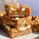 Caramel Gingerbread Cookie Bars